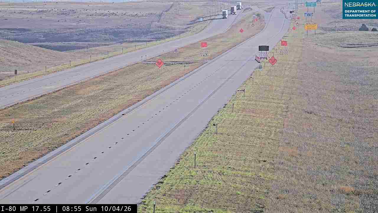 I-80 3 Mi W of Kimball (East) live camera view