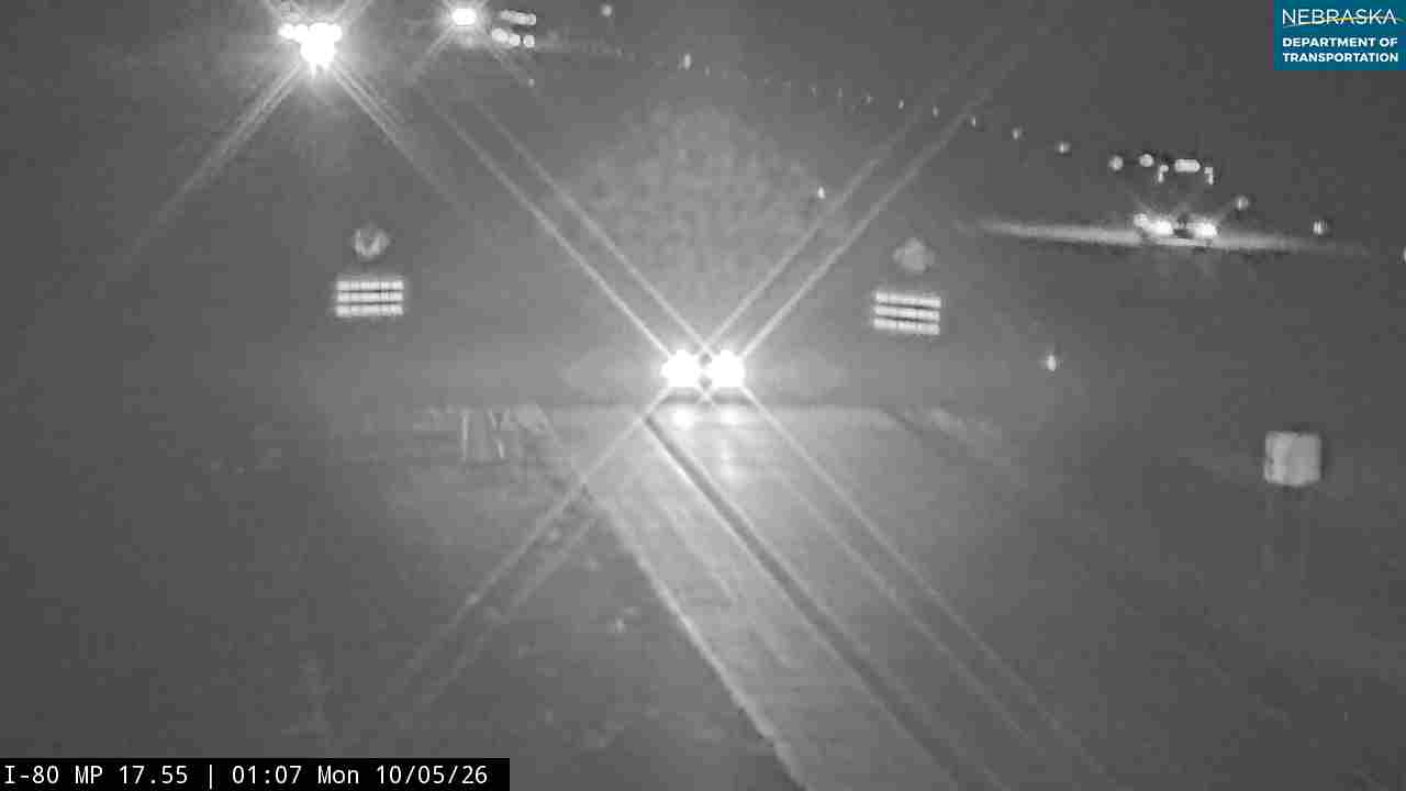 I-80 3 Mi W of Kimball (West) live camera view
