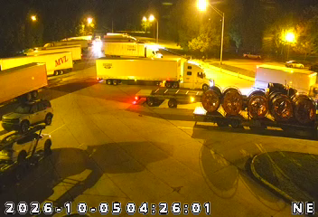 I-65 REST PARK HENRYVILLE NB (Camera 2) live camera view