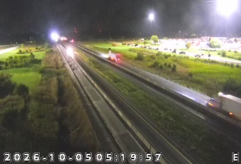 I-70 GREENFIELD REST AREA (Camera 2) live camera view