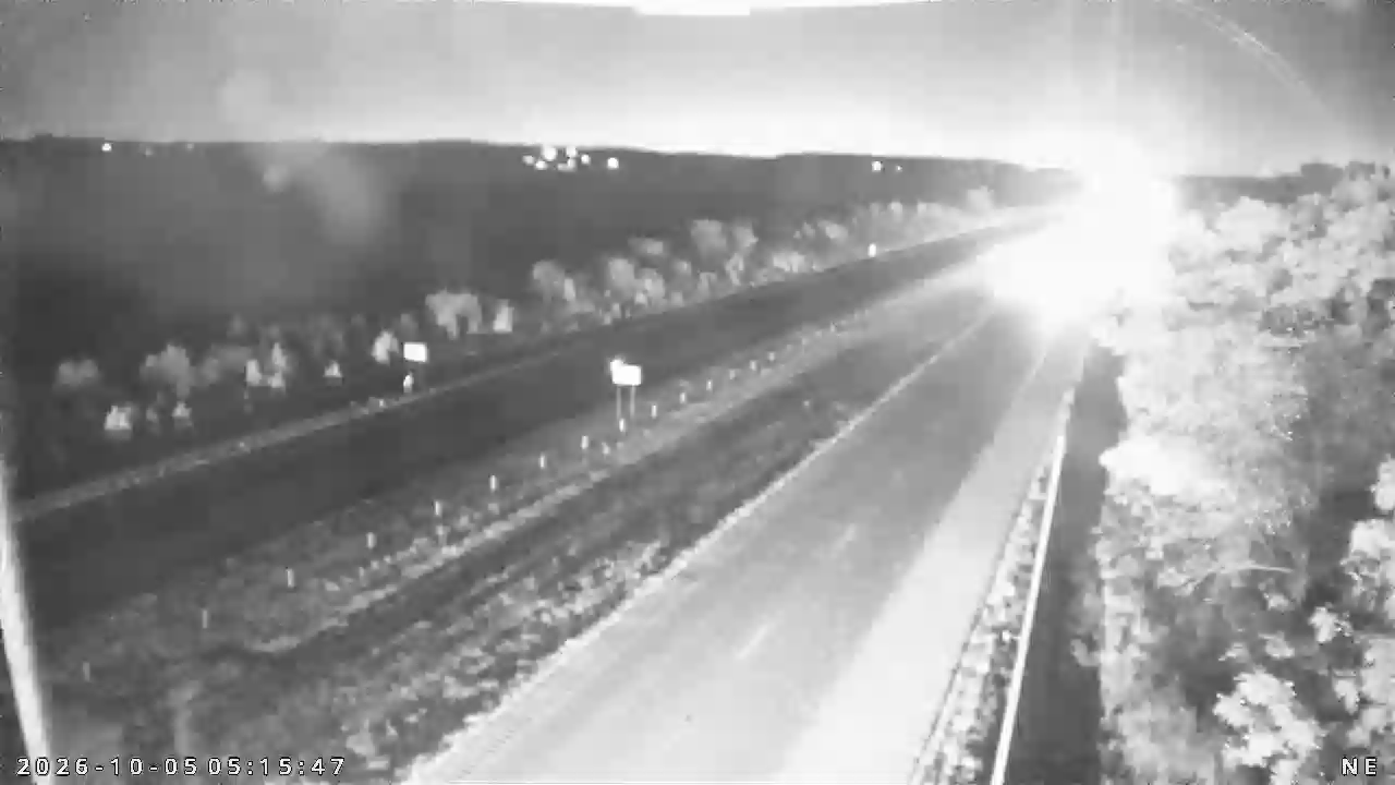 I-70 E OF LAKE VALLEY RD (Camera 1) live camera view