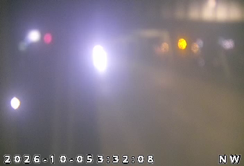 I-64 EB/ 0.0 @ Sherman Minton Br Indiana Side Lower Deck live camera view
