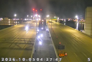 I-65 LINCOLN & KENNEDY BRIDGES (Camera 2) live camera view