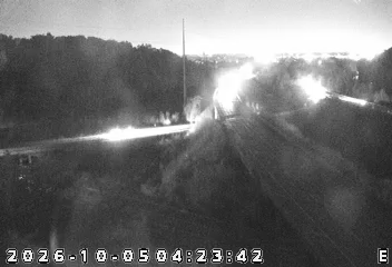 I-64 I-265 (Camera 1) live camera view