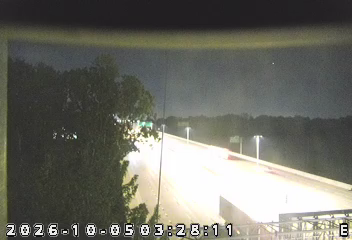 I-465/6.6 E OF MANN RD (Camera 1) live camera view