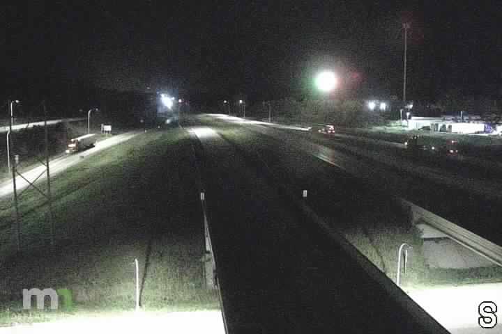 I-35 NB @ T.H.19 (MP 69.6) live camera view