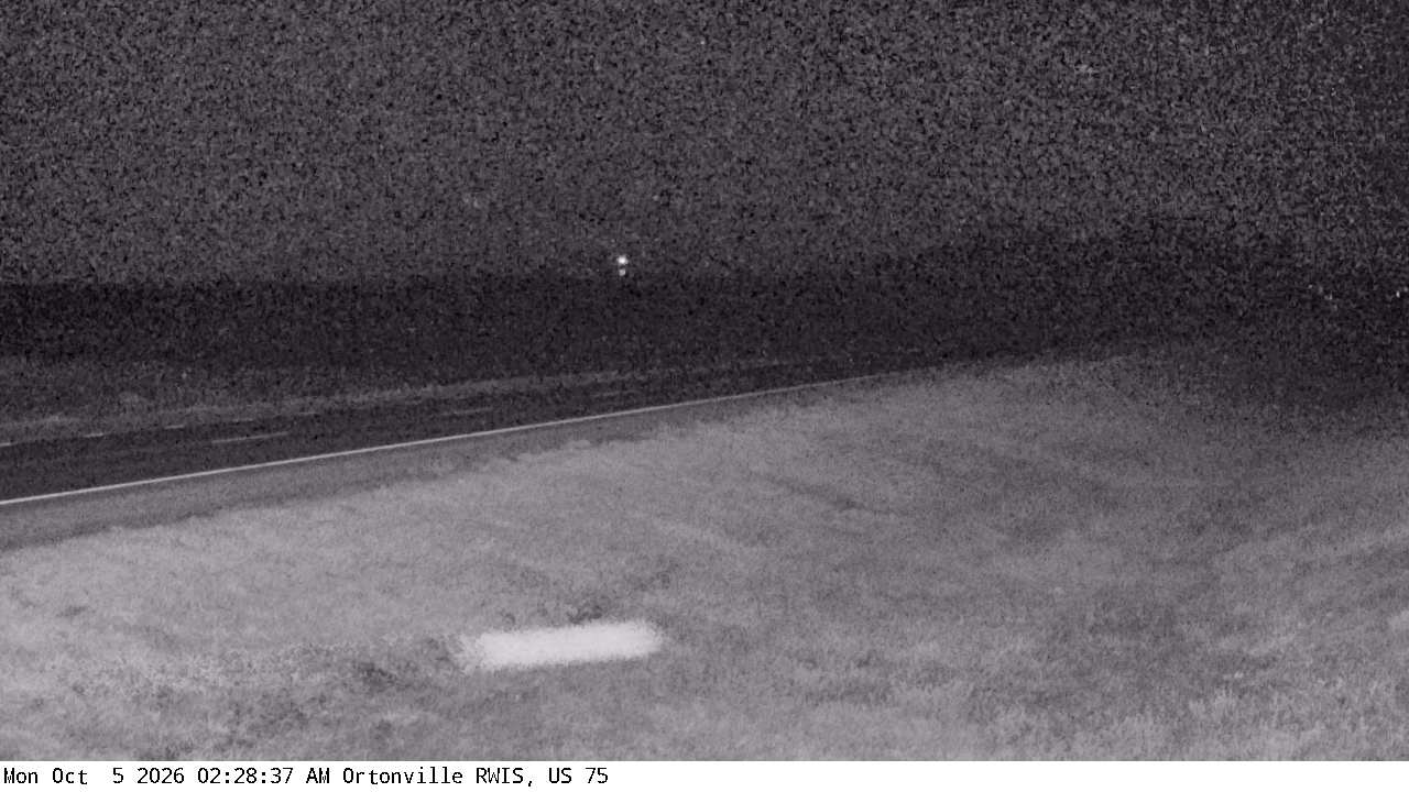 U.S.75 (Ortonville - MP 132.7) View 2 live camera view