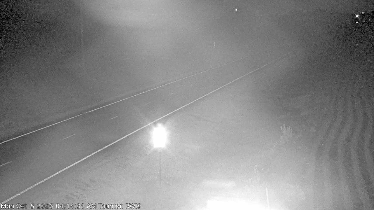 T.H.68 (Taunton - MP 22.9) View 2 live camera view