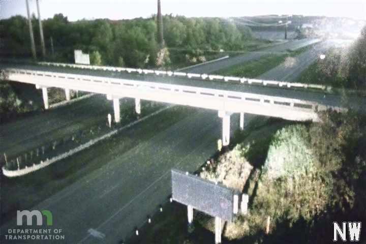 I-35 NB @ 245th St (Co Rd 62 - MP 78.3) live camera view
