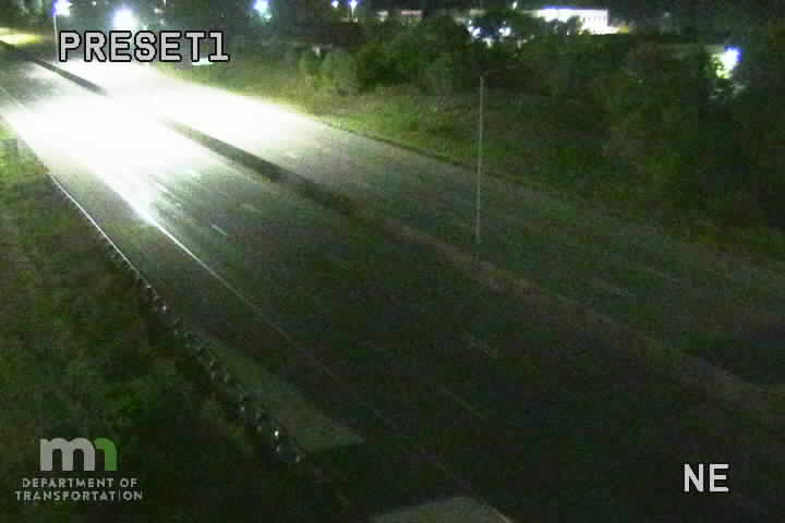 I-35E SB S of Co Rd 96 (MP 116.7) live camera view