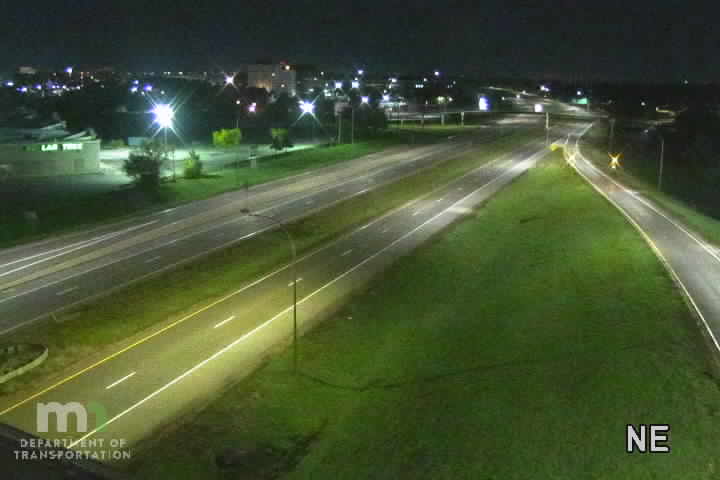 T.H.100 NB @ 57th Ave live camera view
