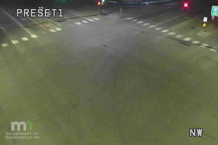 T.H.5 EB @ Eden Prairie Rd live camera view