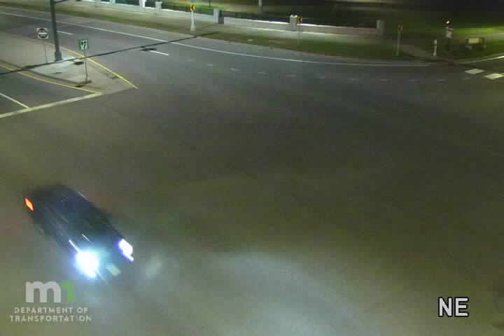 U.S.169 SB @ West River Rd (Dean Av) live camera view