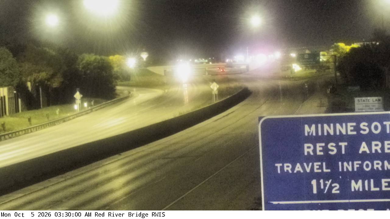 I-94 (Red River - Bridge) View 3 live camera view
