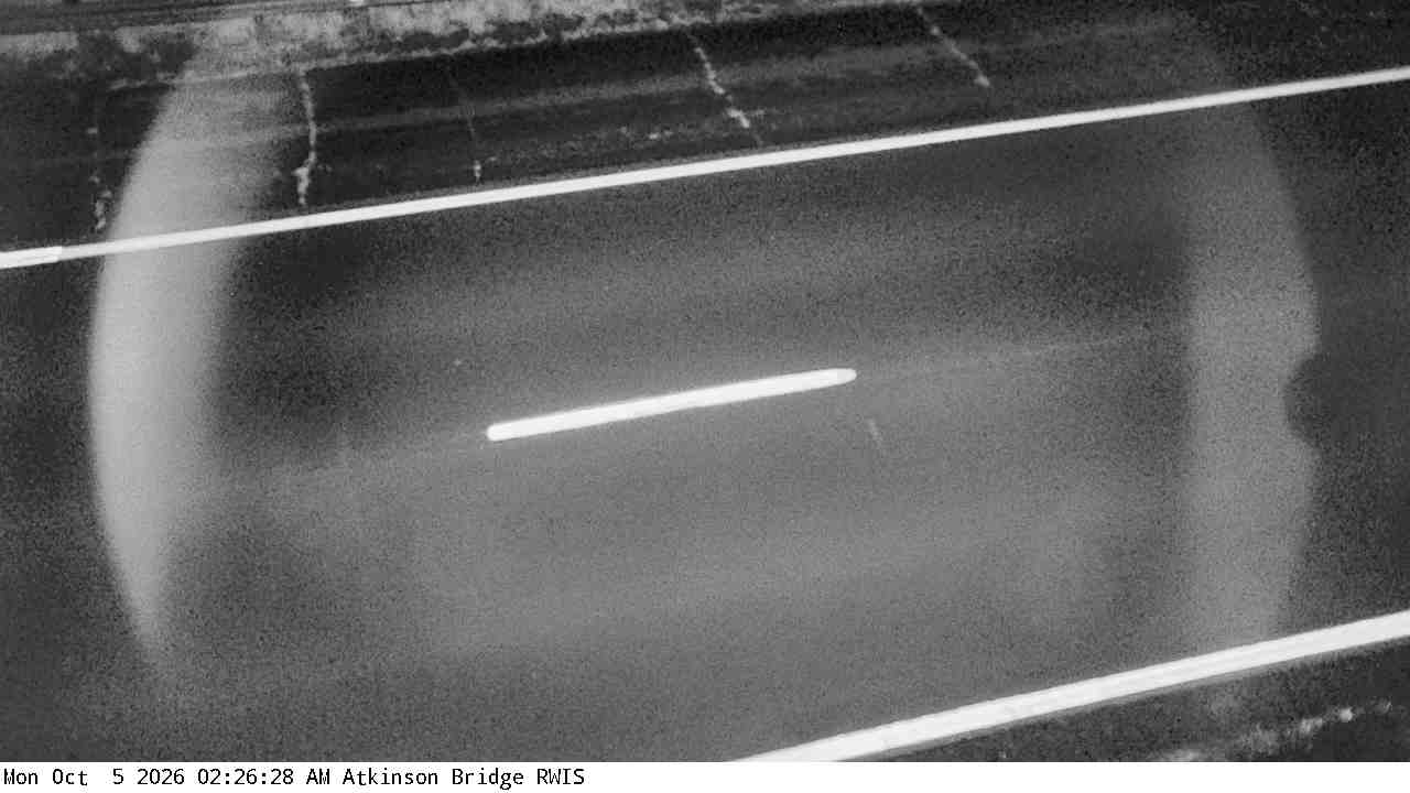 I-35 (Atkinson Br - MP 231) View 3 live camera view