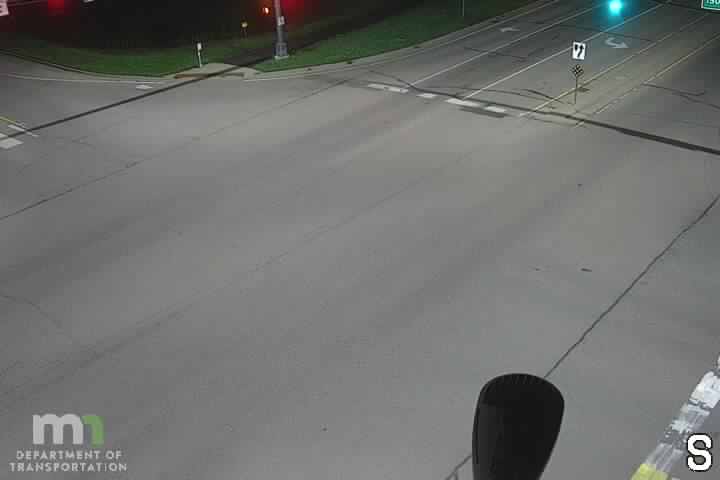 T.H.13 SB @ 150th St live camera view