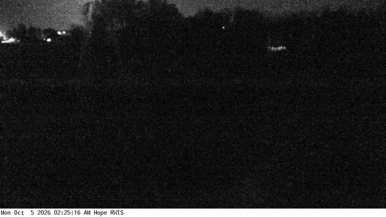 I-35 (Hope) View 3 live camera view