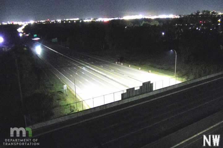 I-494 EB @ Pilot Knob Rd live camera view