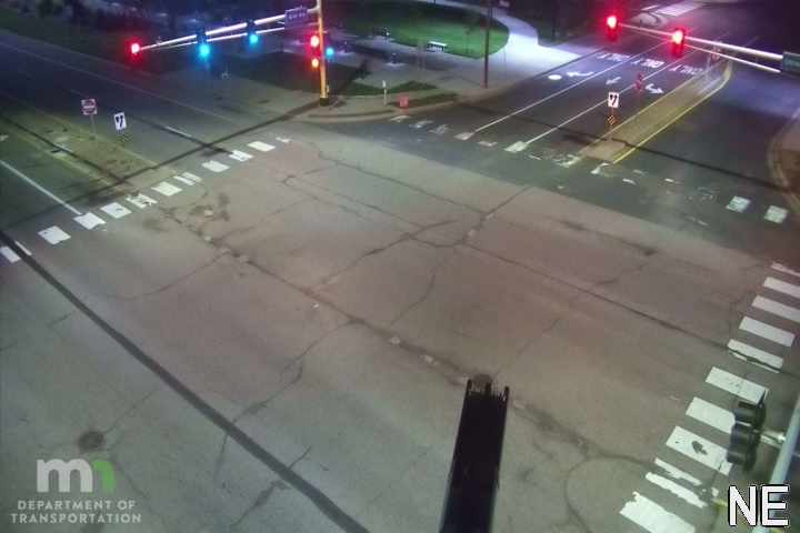 T.H.47 SB @ 61st Ave live camera view