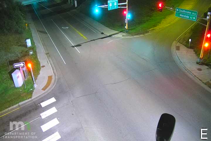 T.H.52 SB @ Southview Blvd (West ramps) live camera view