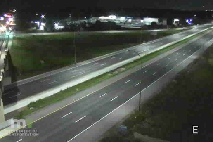 T.H.10 EB @ Main St NW (Co Rd 14) live camera view