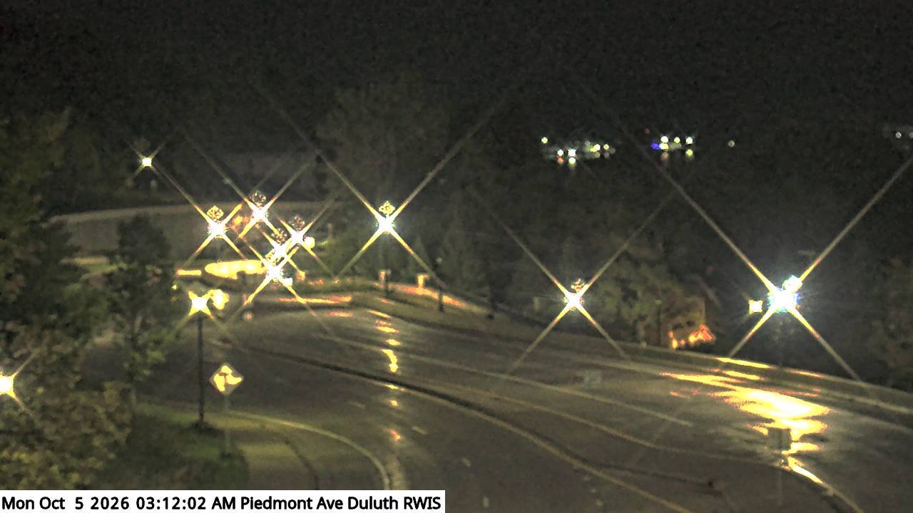 U.S.53 @ Piedmont Ave (MP 2.7) View 1 live camera view
