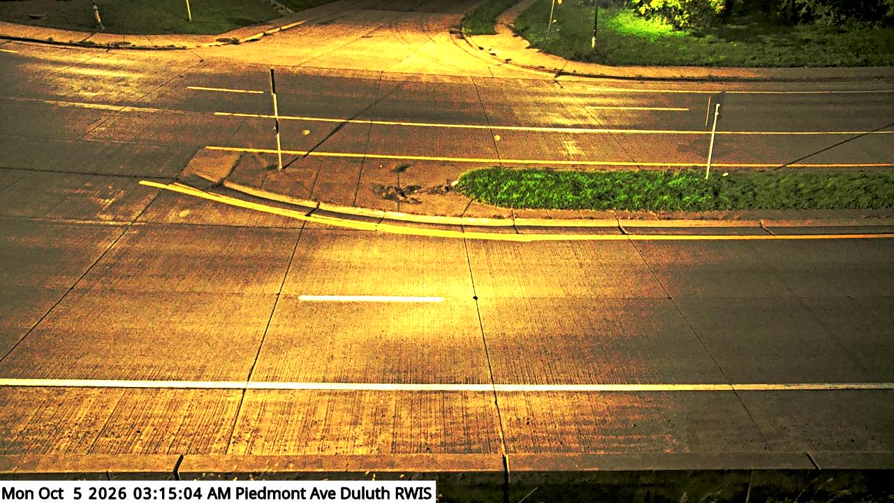 U.S.53 @ Piedmont Ave (MP 2.7) View 2 live camera view