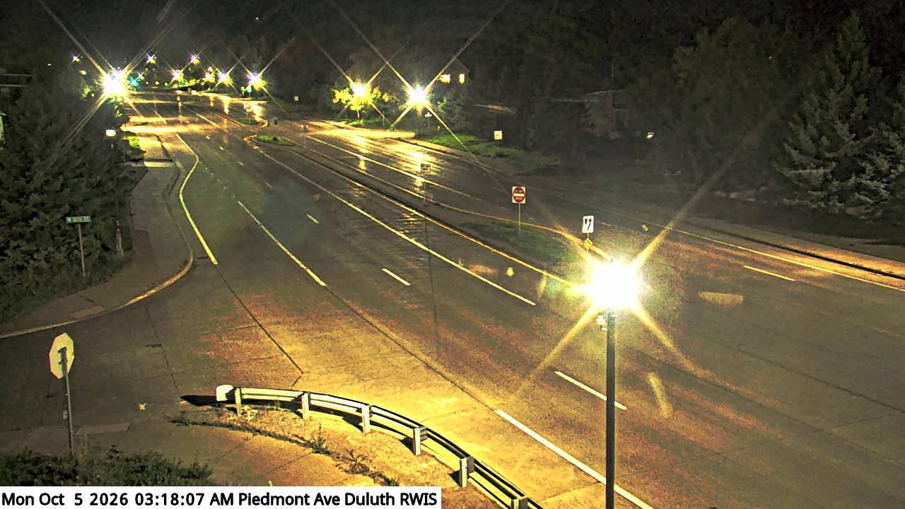 U.S.53 @ Piedmont Ave (MP 2.7) View 3 live camera view