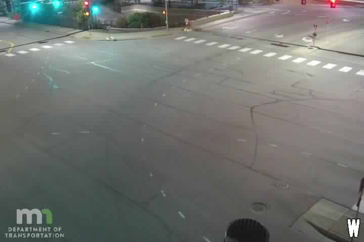 I-394 EB @ Plymouth Rd live camera view