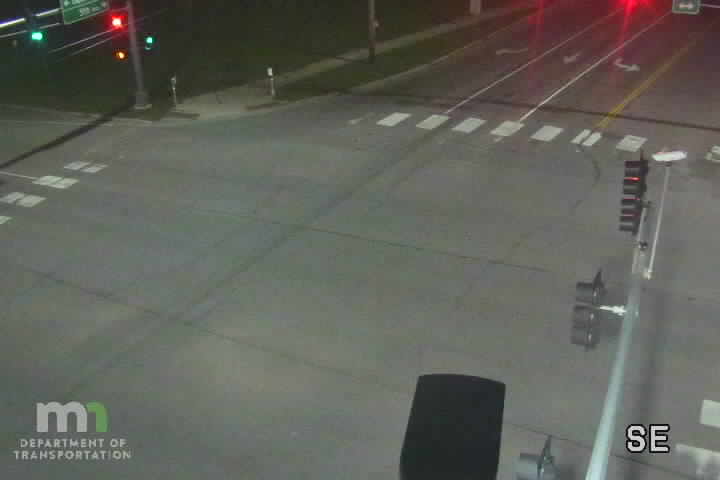 T.H.7 WB @ 5th Ave live camera view