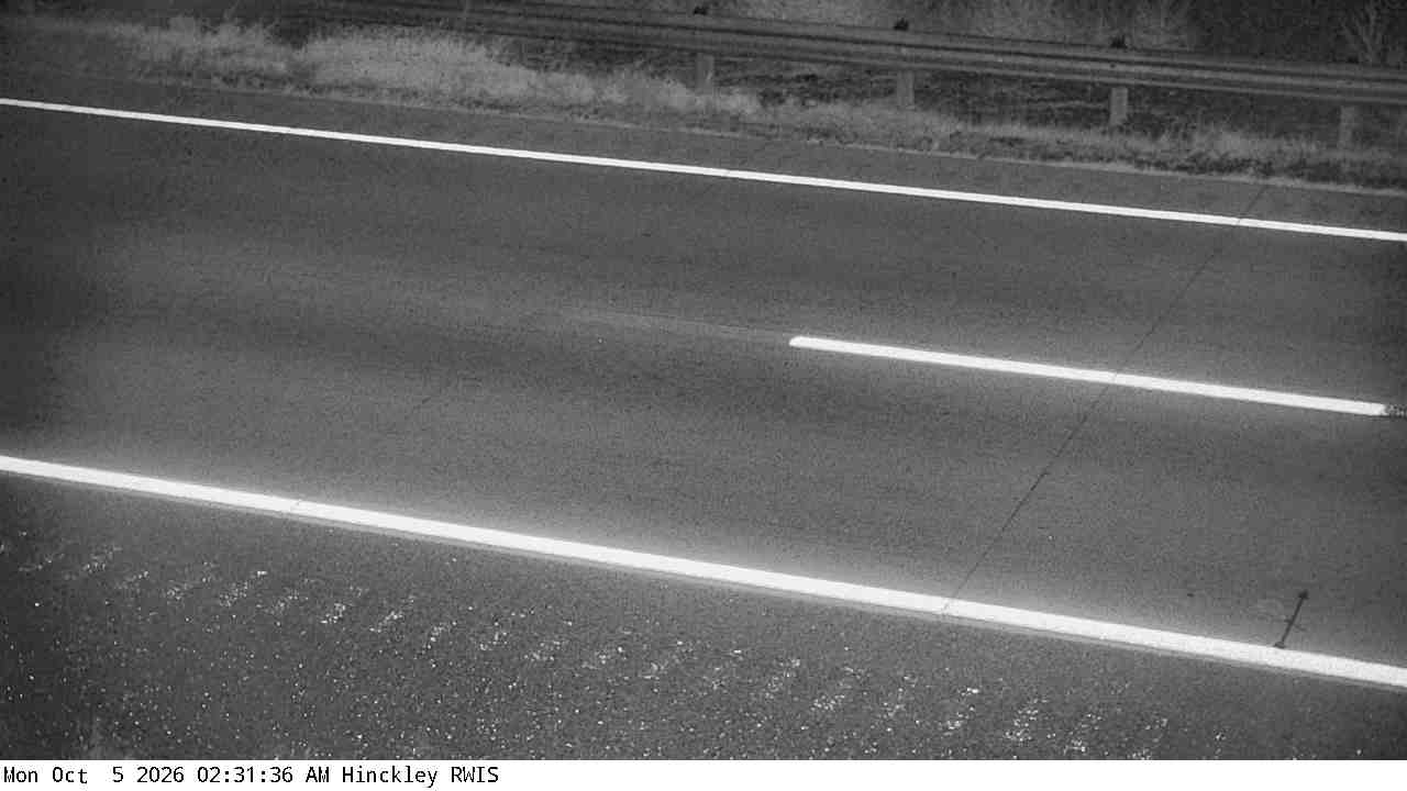 I-35 (Hinckley - MP 181) View 1 live camera view