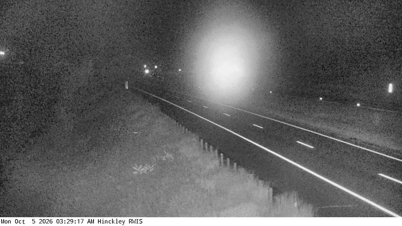 I-35 (Hinckley - MP 181) View 2 live camera view