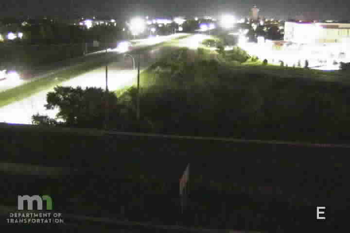 I-94 EB @ Co Rd 13 (Inwood Av/Radio Dr) live camera view