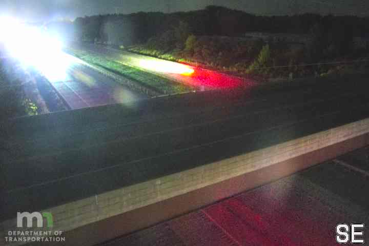 I-94 WB @ Co Rd 71 (Neal Av) live camera view