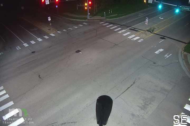 Cleveland Ave SB @ Co Rd B live camera view