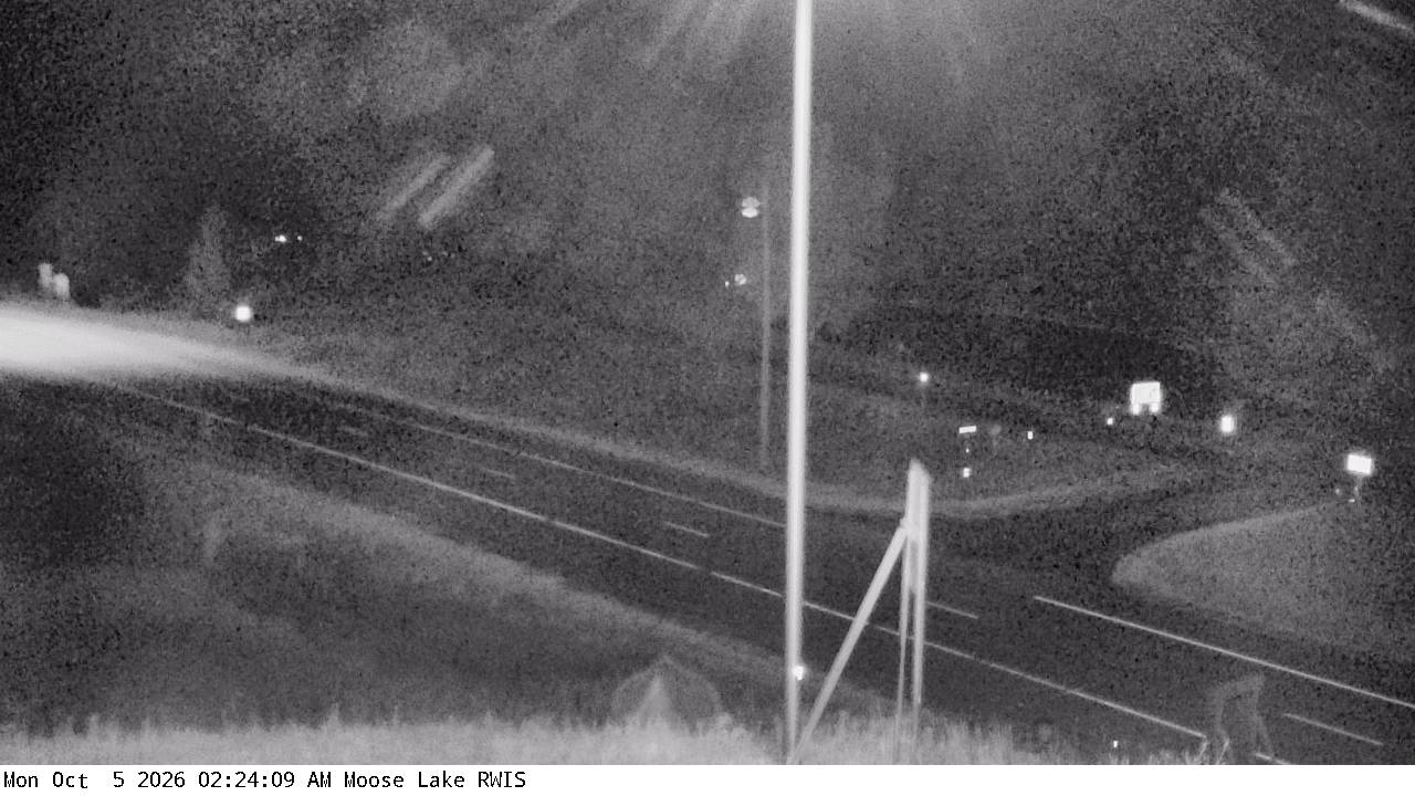 I-35 (Moose Lake - MP 216.0) View 1 live camera view