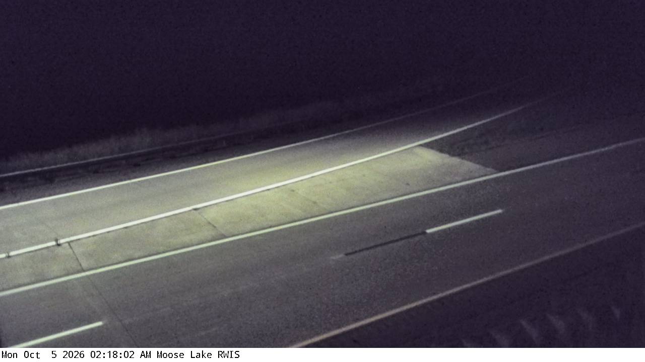 I-35 (Moose Lake - MP 216.0) View 4 live camera view