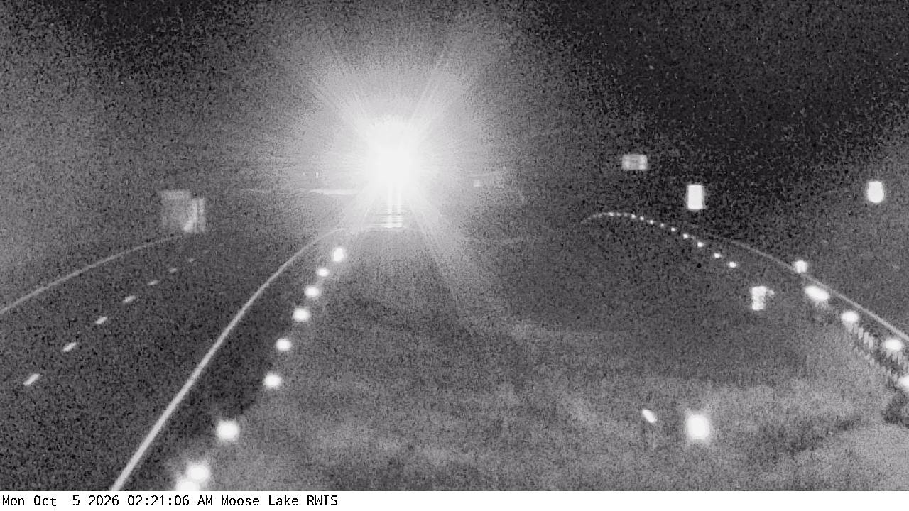 I-35 (Moose Lake - MP 216.0) View 5 live camera view
