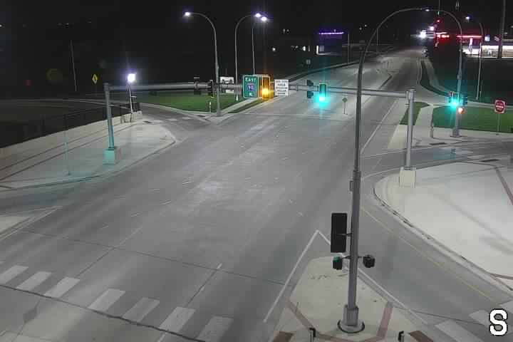 I-90 WB @ 4th St NW live camera view