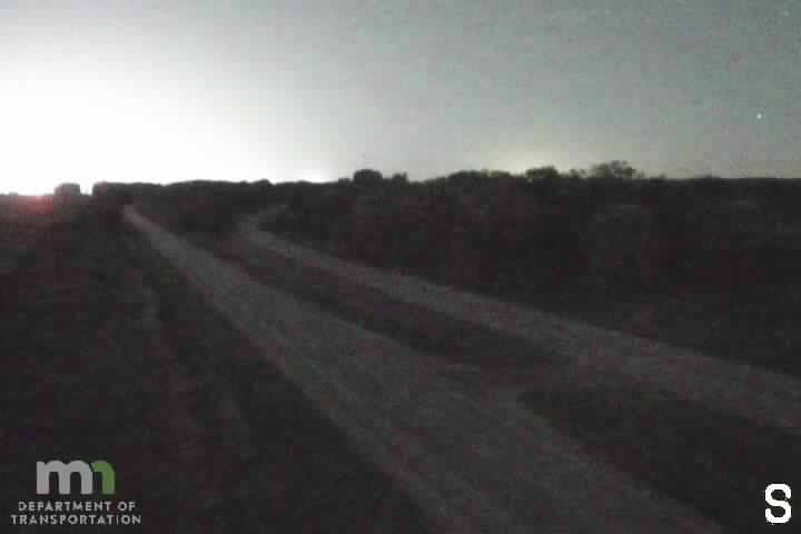 I-35 NB (MP 64.0) live camera view