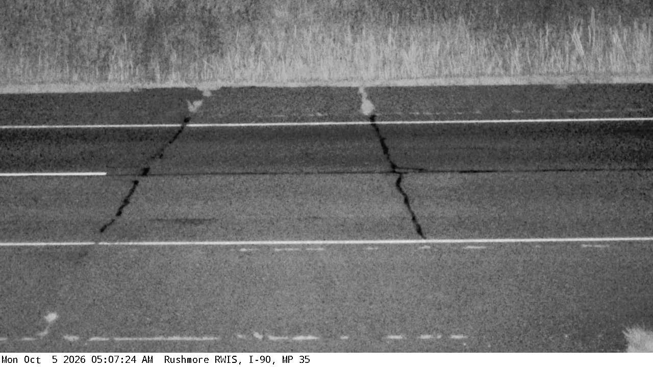 I-90 EB (Rushmore - MP 35) View 4 live camera view