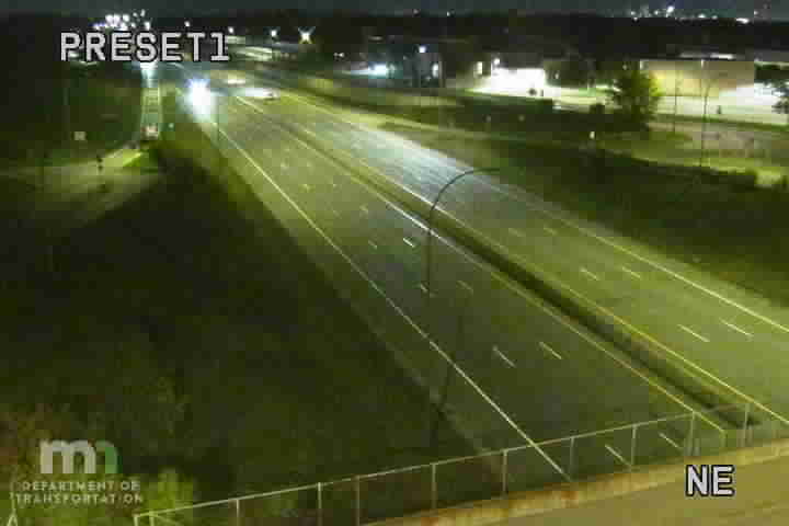 T.H.100 SB @ Benton Ave live camera view