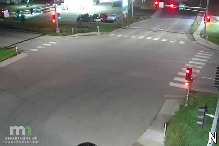 T.H.212 EB @ Faxon Rd live camera view