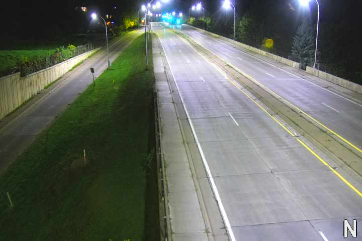 T.H.194 WB @ 2nd Ave W live camera view