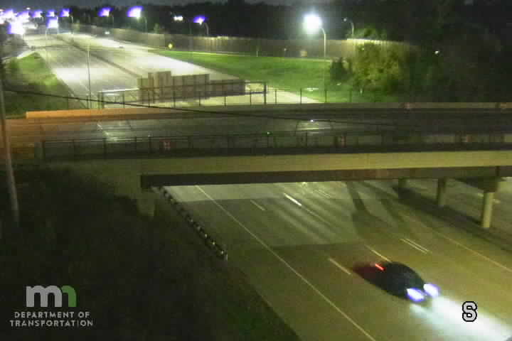 I-35E NB @ Little Canada Rd live camera view