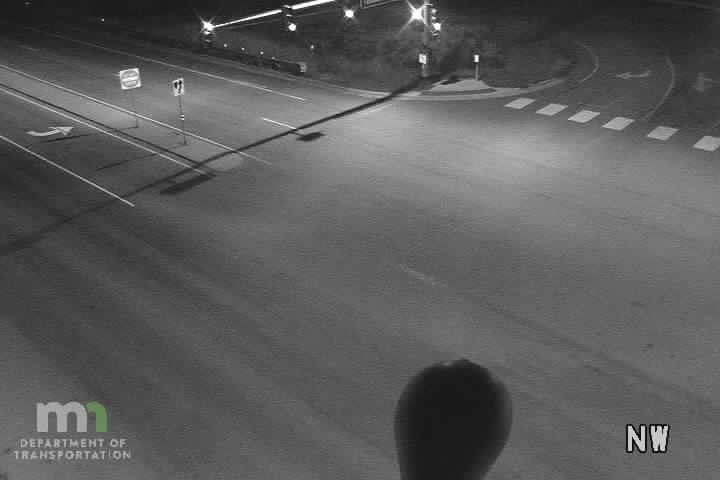 T.H.7 EB @ Woodland Rd (Tonkawood Rd) live camera view