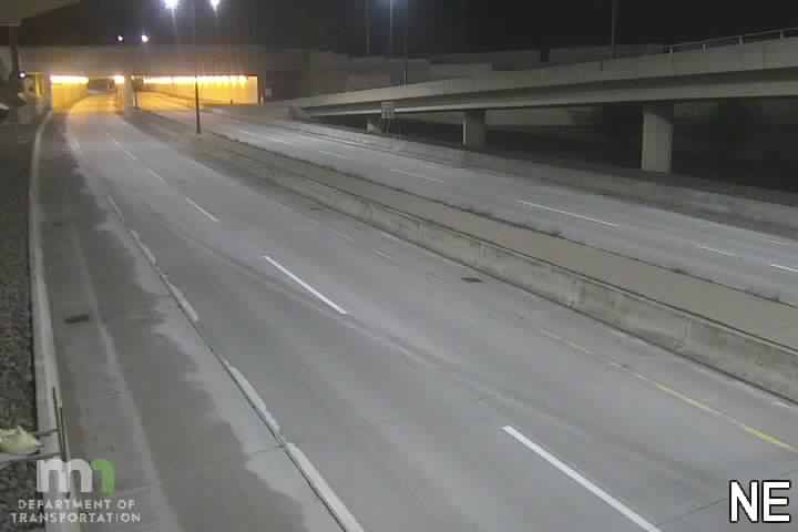 I-35 SB @ Lake Ave live camera view