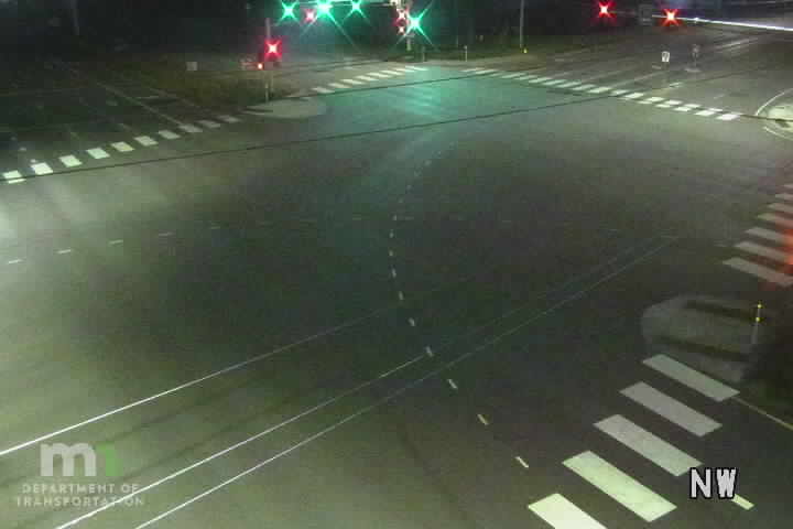 T.H.55 EB @ Fernbrook Ln live camera view