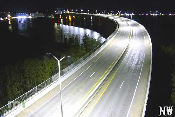 T.H.2 WB (Bong Bridge WI) live camera view