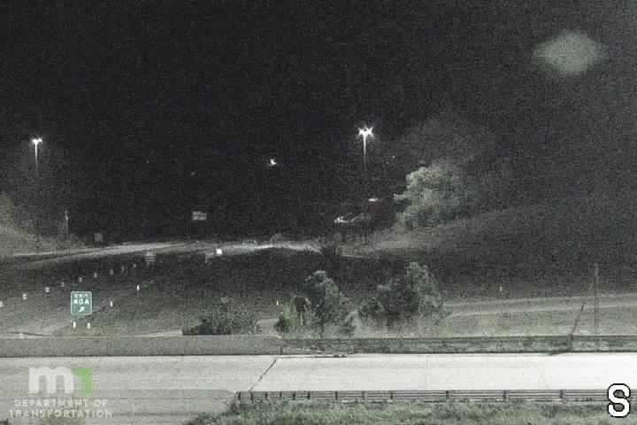 I-35 SB @ U.S.14 WB (MP 40.1) live camera view